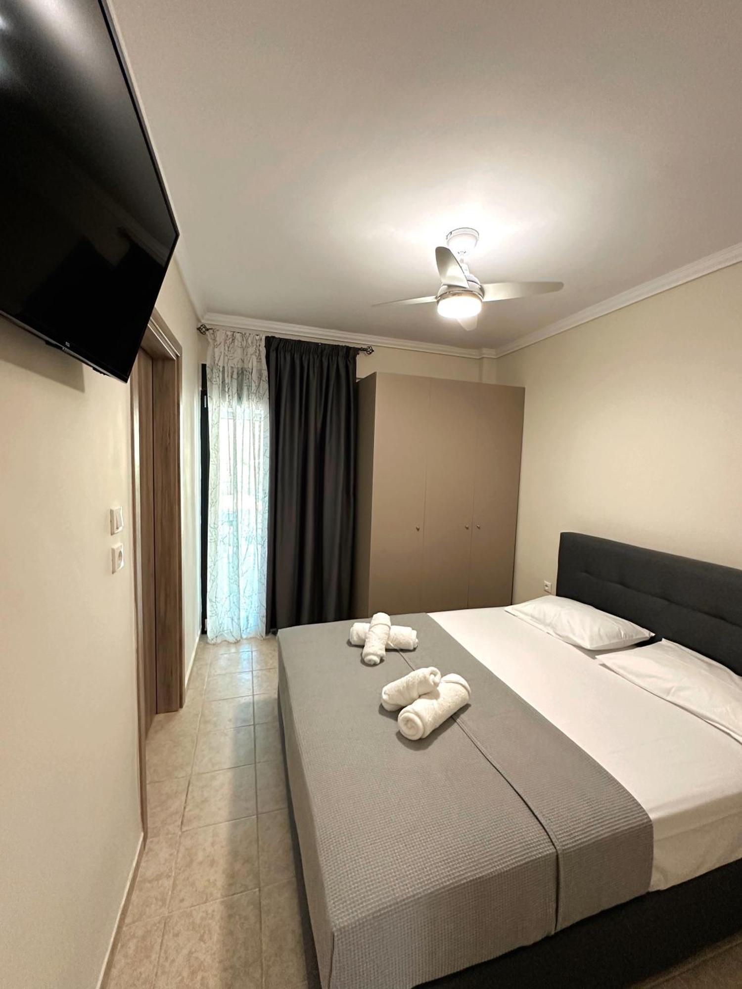 Diara Apartment Néa Iráklia Exterior foto
